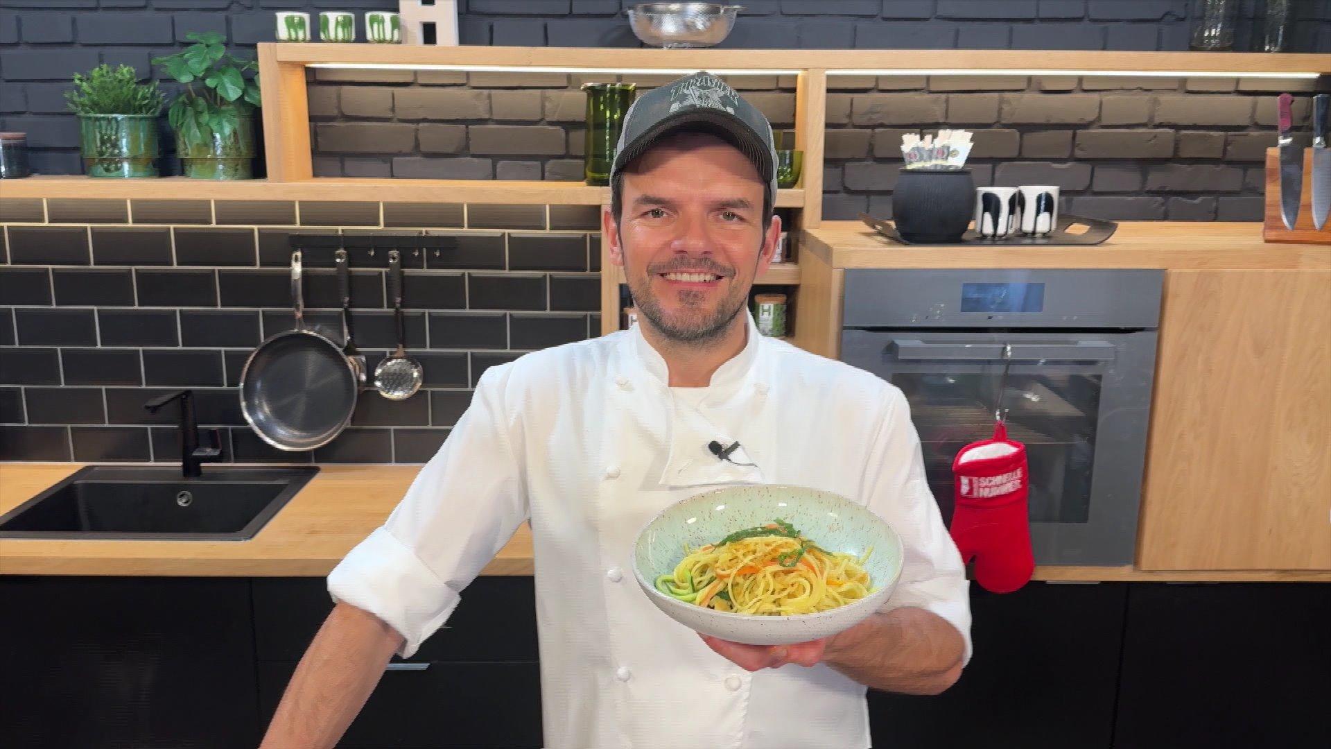 Lust auf cremige Gemüsespaghetti mit Curryhähnchen?