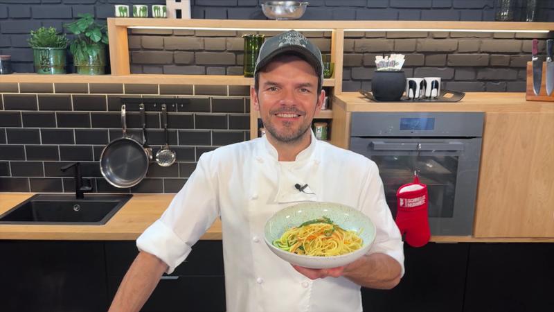 Lust auf cremige Gemüsespaghetti mit Curryhähnchen?
