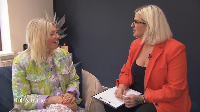 Braut Valeska sucht ein extravagantes Kleid