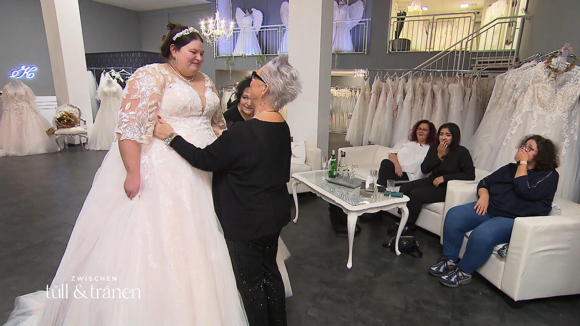 Beim ersten Kleid bleibt kein Auge trocken