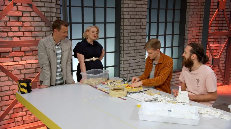 Filippos und Tobi unter der Lupe