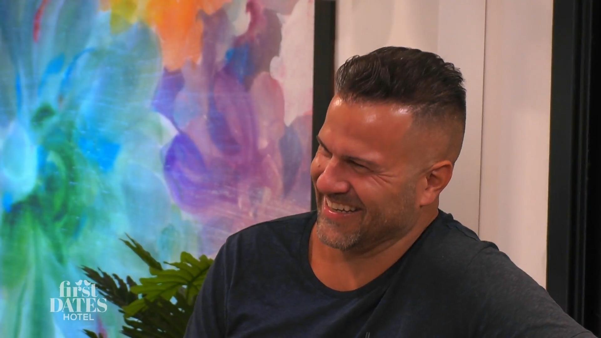 Jenny ist von Jochen und seinem Beruf begeistert