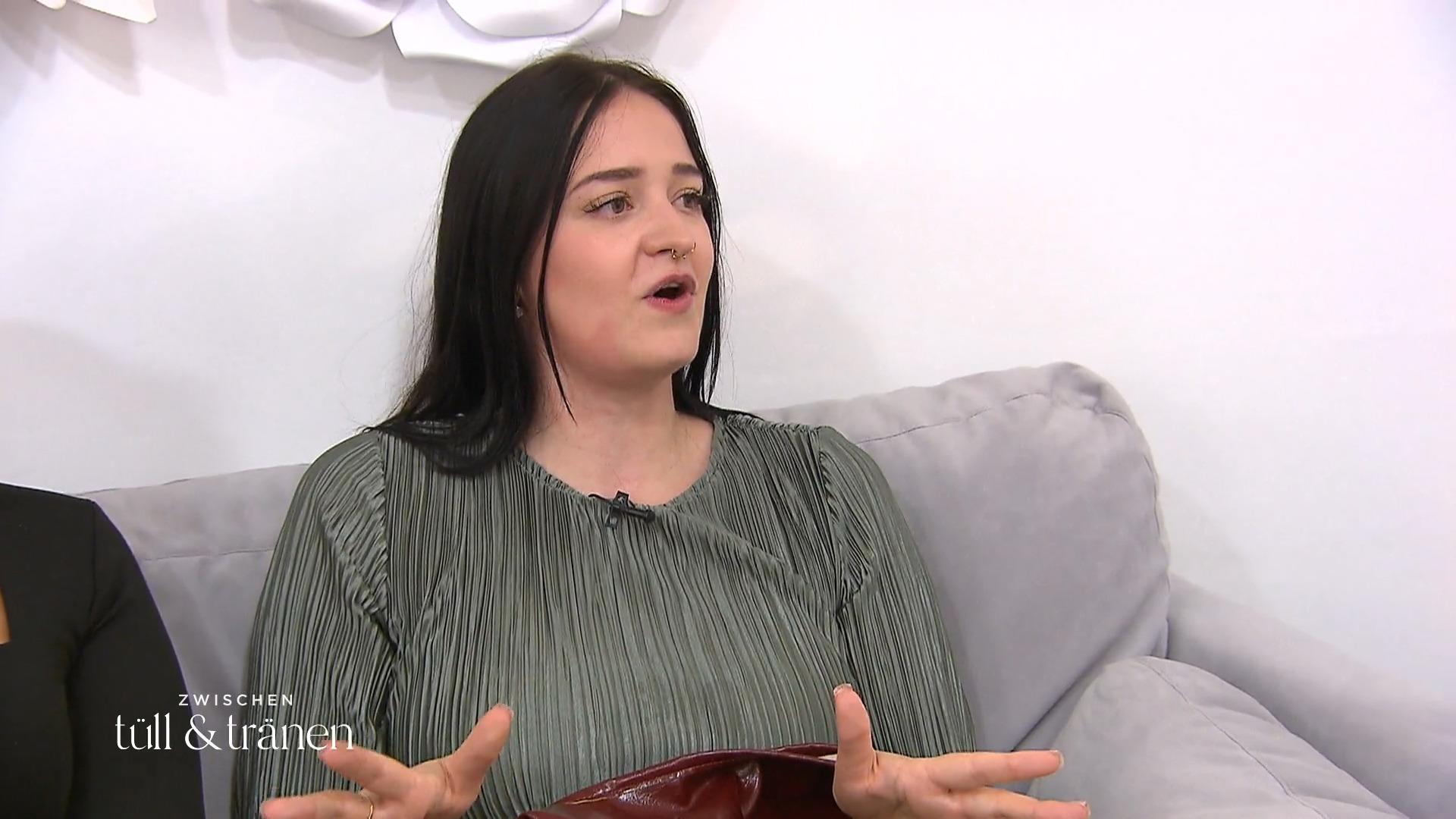 Jessica träumt von einem verspielten Brautkleid