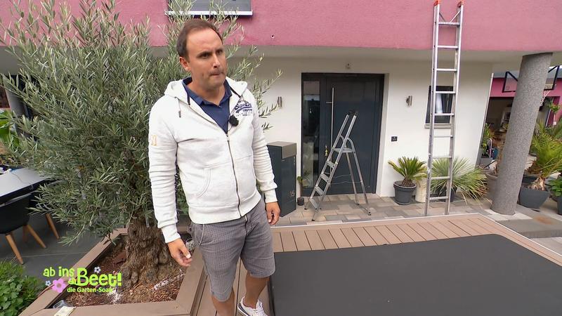 Jan und Bianca kämpfen mit ihrer Metall-Pergola