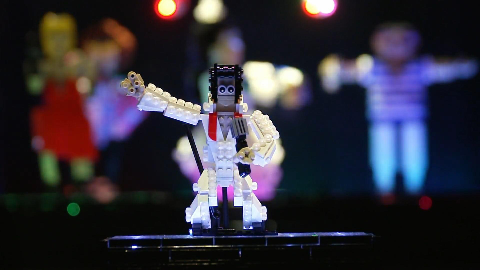 Werden die LEGO-Figuren fehlerfrei tanzen?