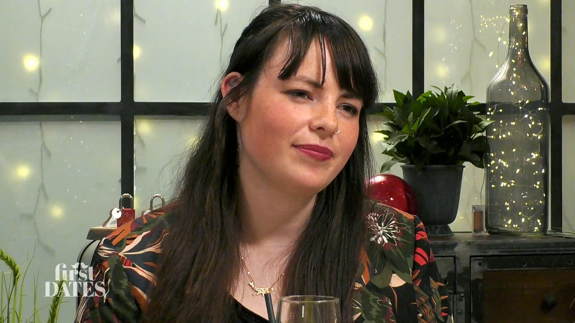Sarah erteilt Hannes ein Redeverbot