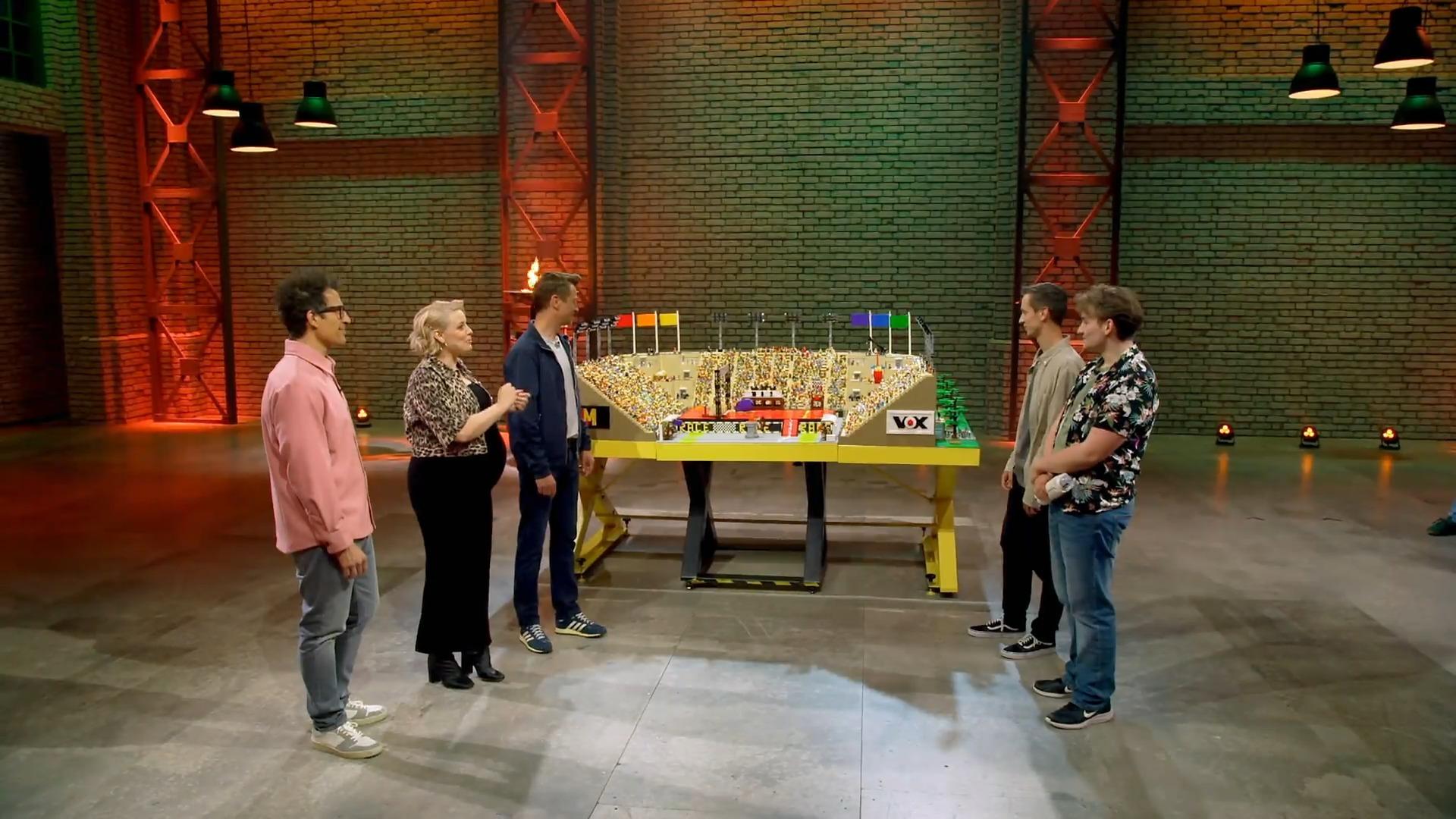Wer schafft es ins Finale von LEGO Masters?