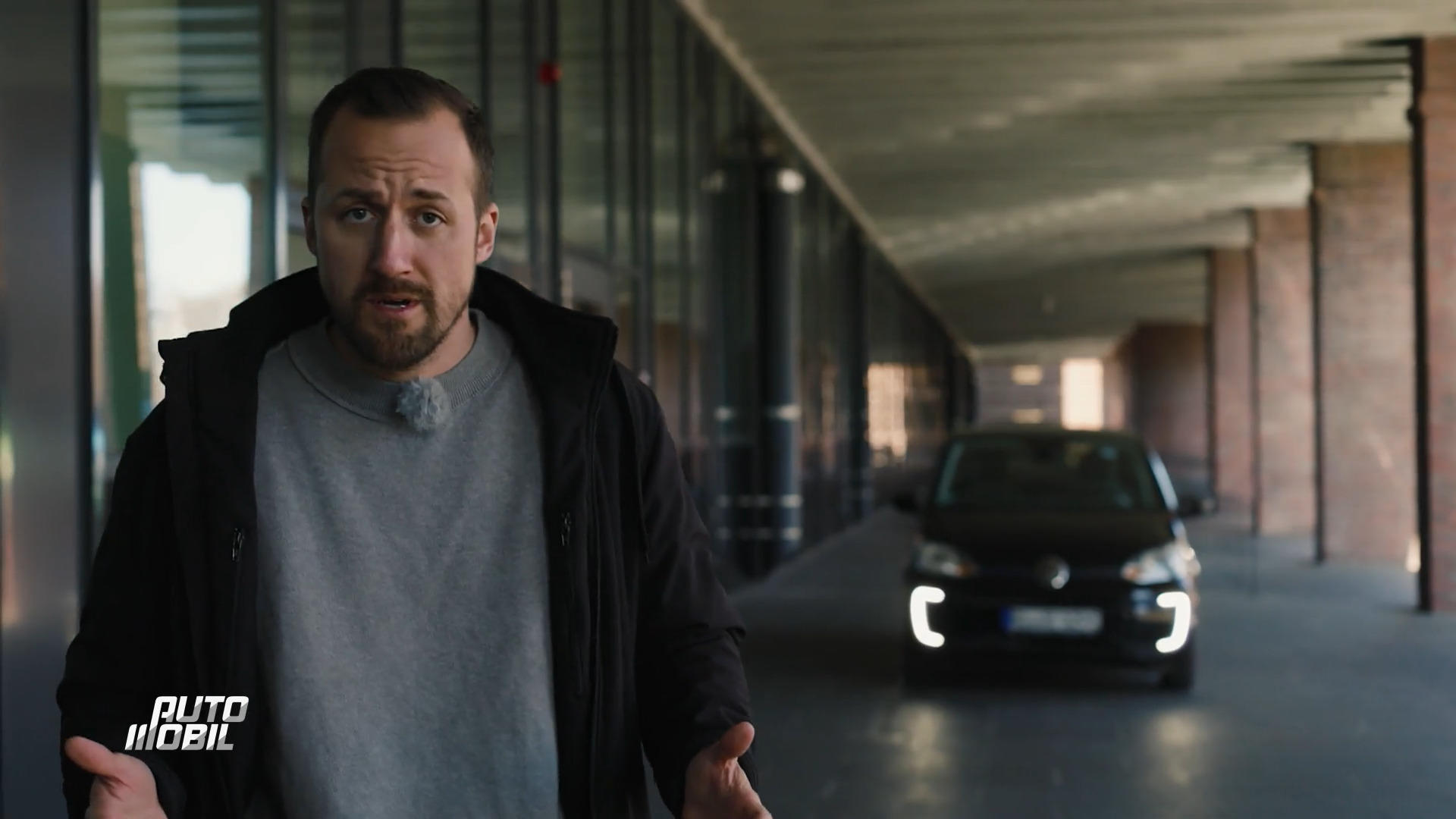 Lance Arnold ist bei der Premiere des neuen VW