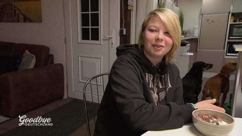 Celine Goebel tritt ihren ersten Schultag in Deutschland an