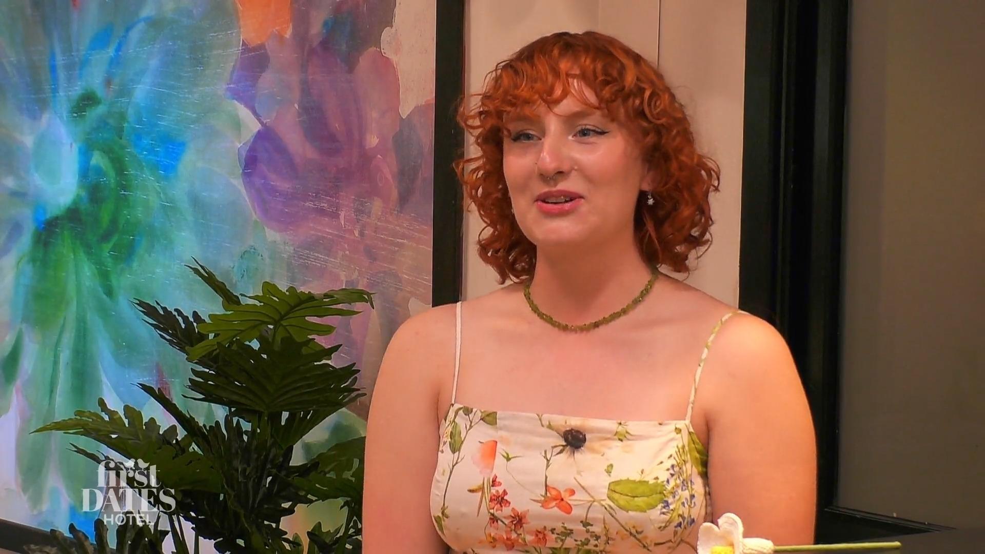 Emma trifft auf Kellnerin Caro aus Dresden