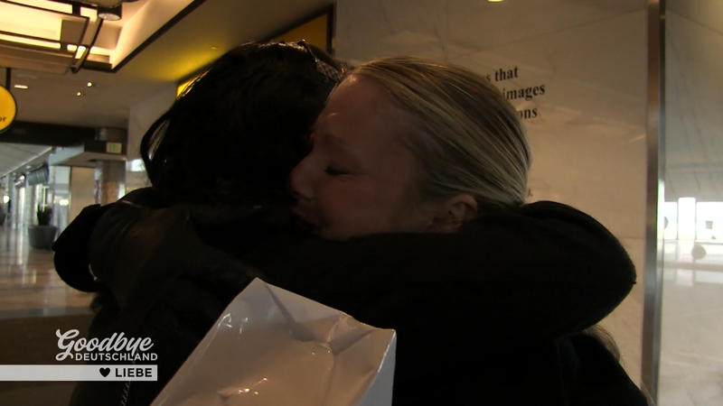 Für Rebecca und Mama Agnes heißt es Abschied nehmen
