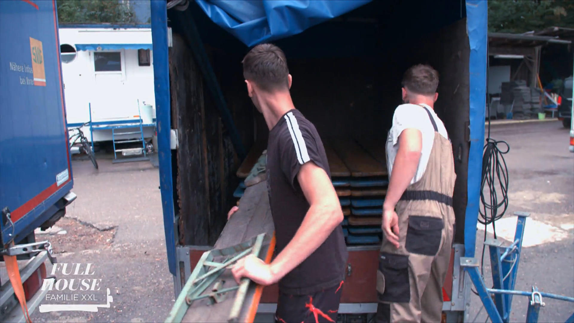 "Hau-Ruck-Aktion": Die Riedesel ziehen endlich um