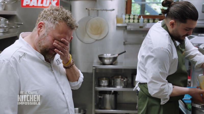 Tim kocht "ein bisschen chaotisch"