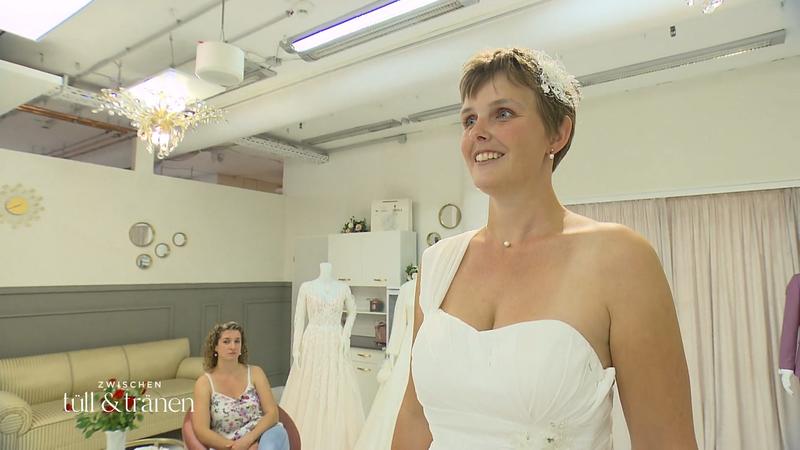 Welche Robe kann Anita überzeugen?