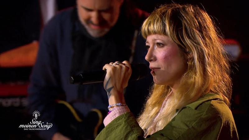Mieze Katz / MiA. singt "Vater" von Bosse