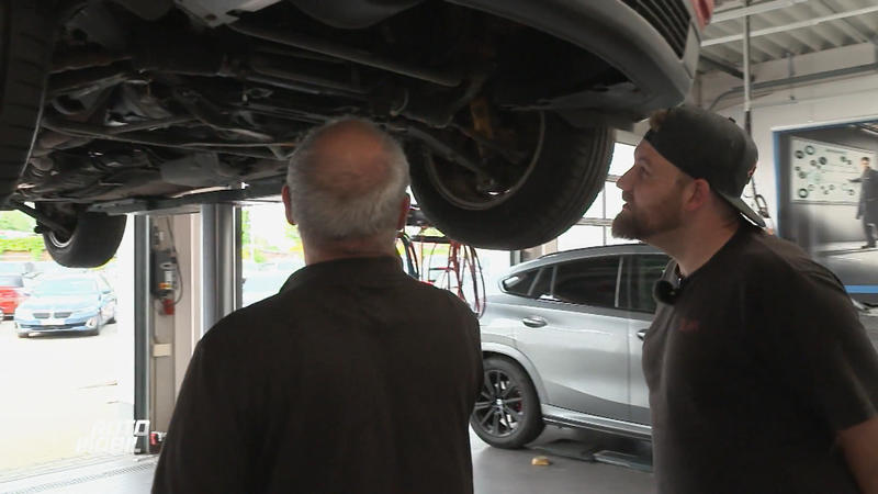 Wie sieht es unter dem E36 aus?