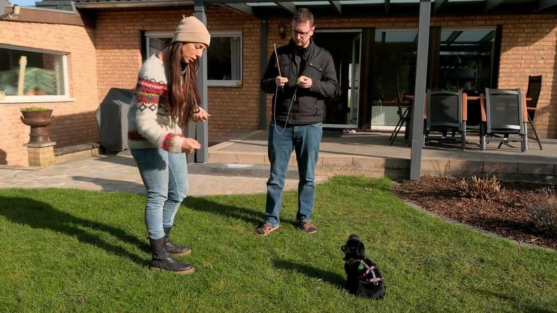 Phibi testet ihre Grenzen aus