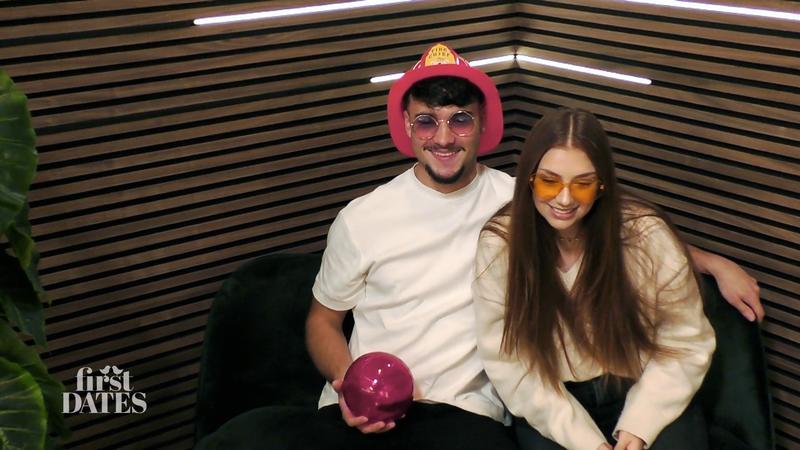 Erste Annäherung beim gemeinsamen Foto