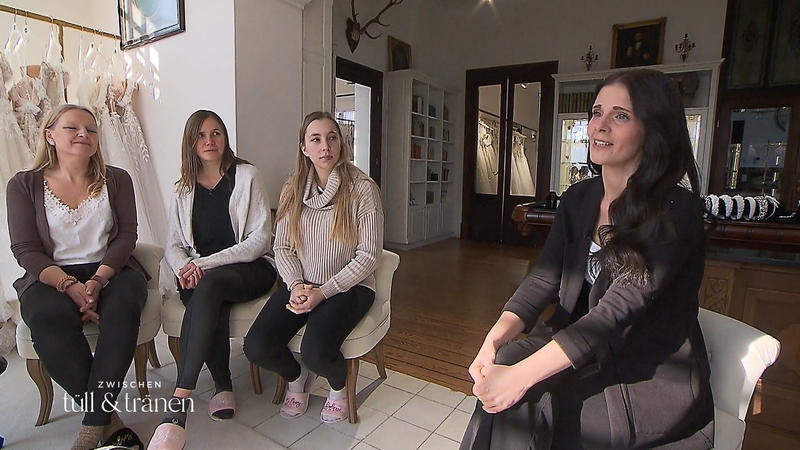 Bekommt Diana ihr Favoritenkleid aus dem Kopf?