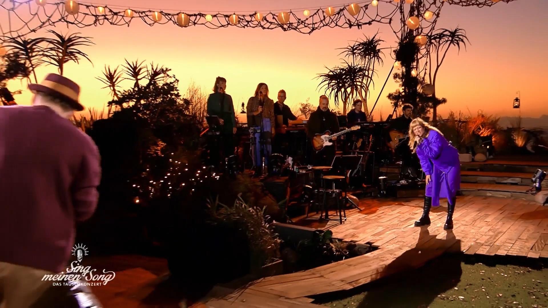 Mieze von MiA sing "Wendekind" von FiNCH
