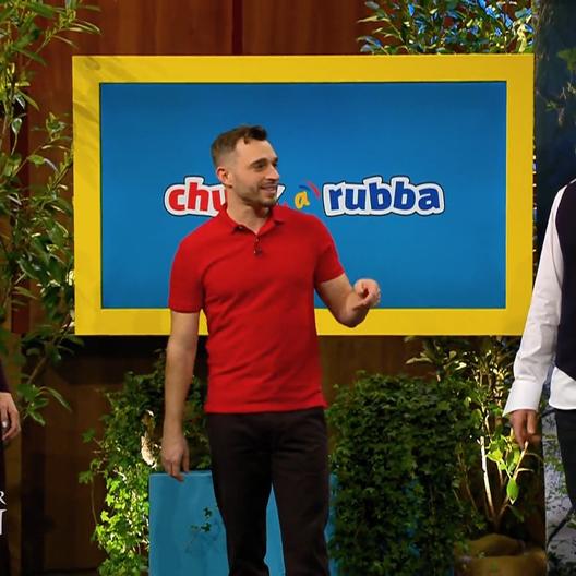 Bei diesem Pitch werden die ausgewachsenen Löwen zu Spielkindern