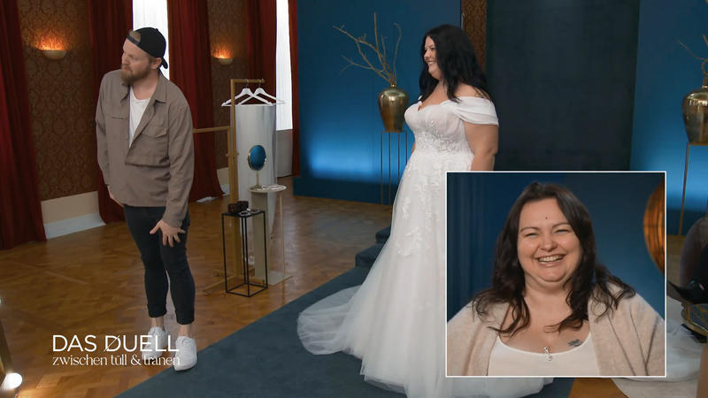 Julia findet sich in allen Kleidern toll