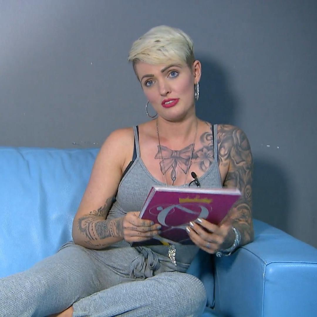 Alice: "Für eine Hochzeit zu casual"