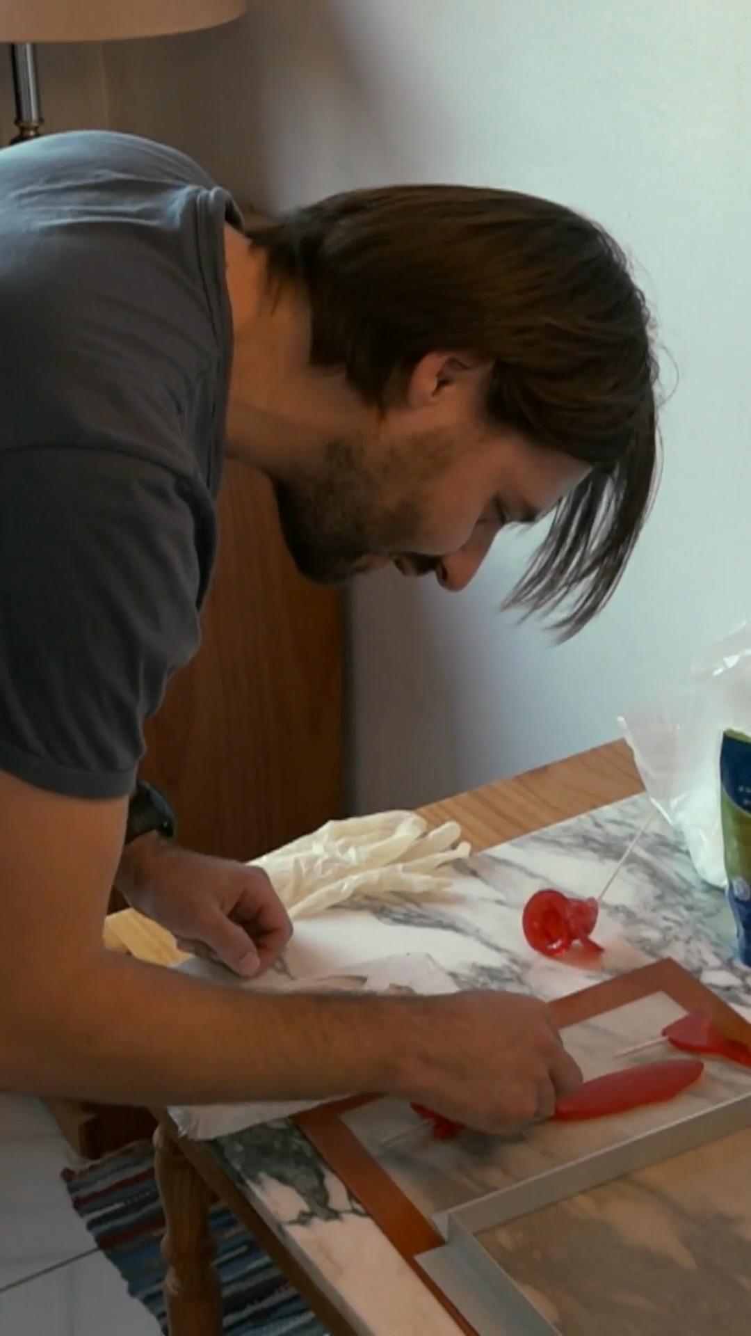 Papa Stefan will mit Bonbons erfolgreich werden