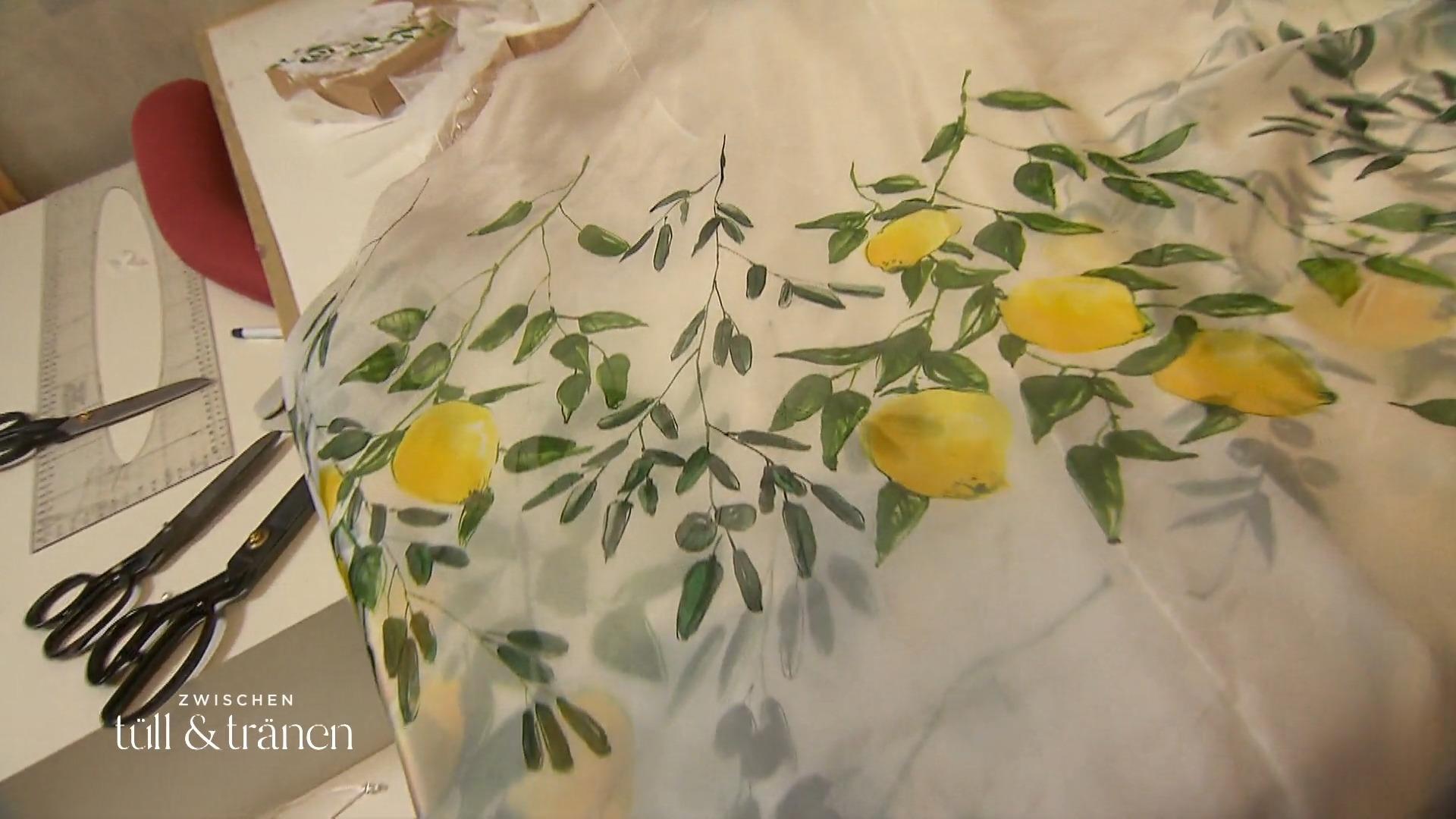 Friederikes Kleid ist etwas ganz Besonderes