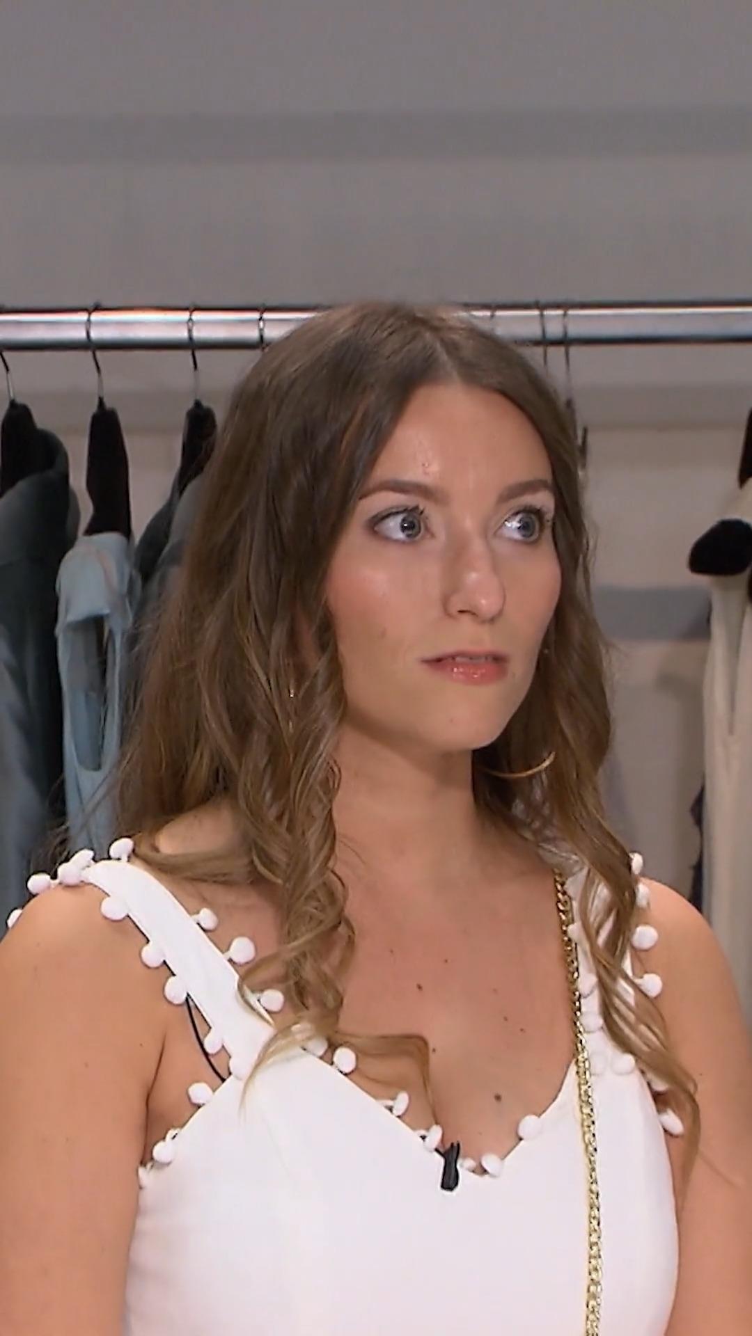 Anna holt sich die Krone