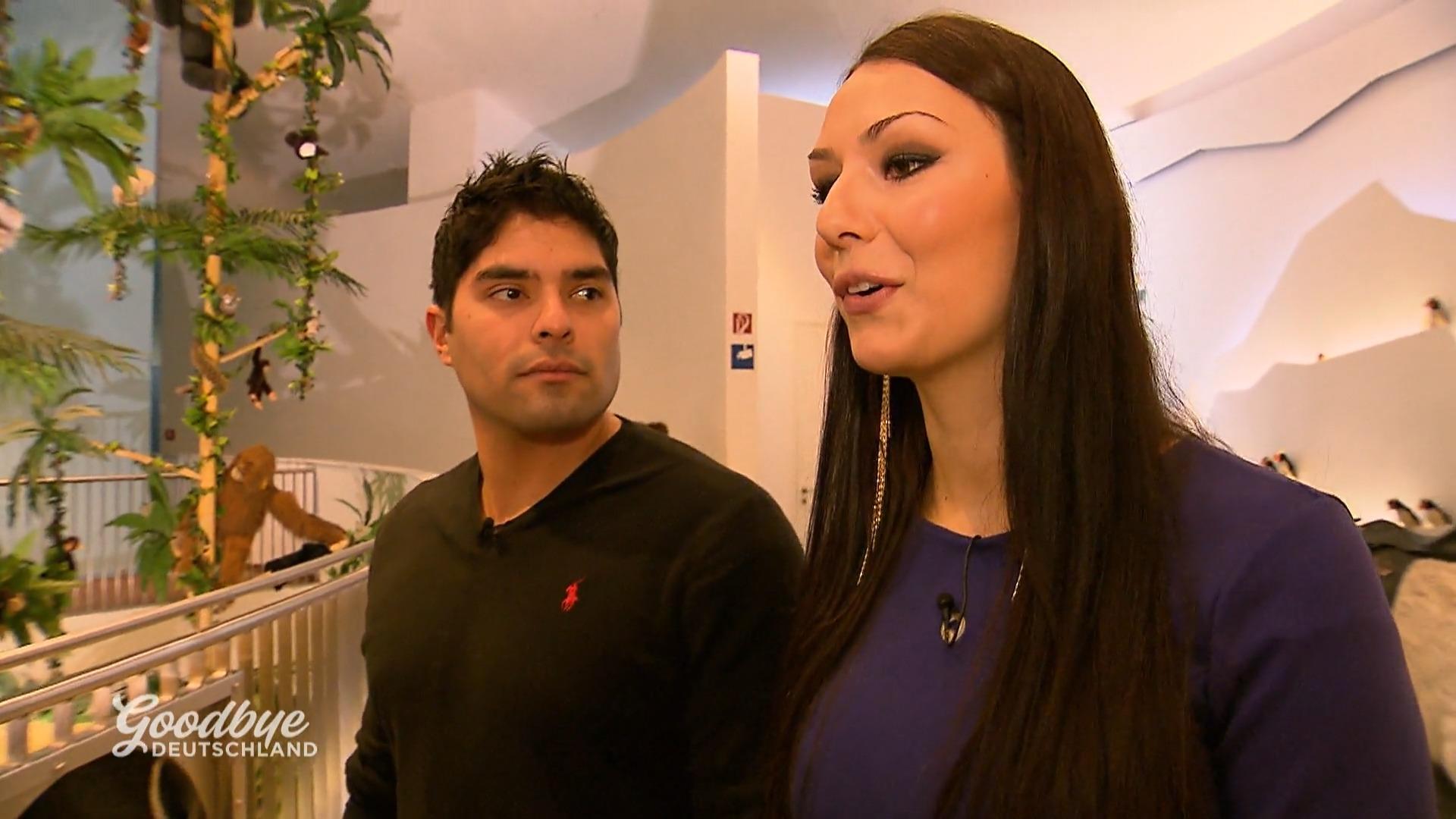 Claudia holt sich Profitipps bei Steiff