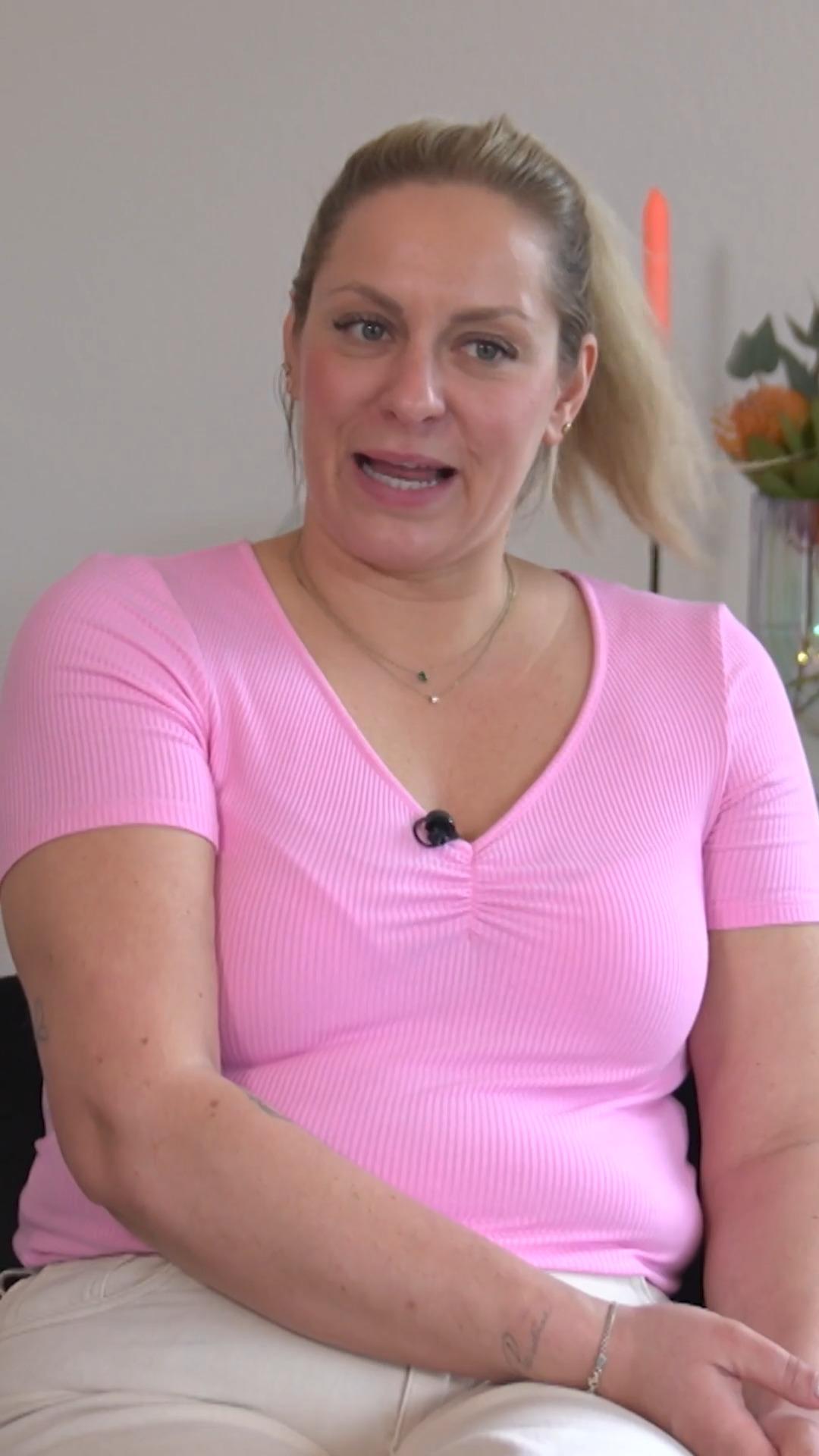 Jenny bringt Schwung in die Dinner-Runde