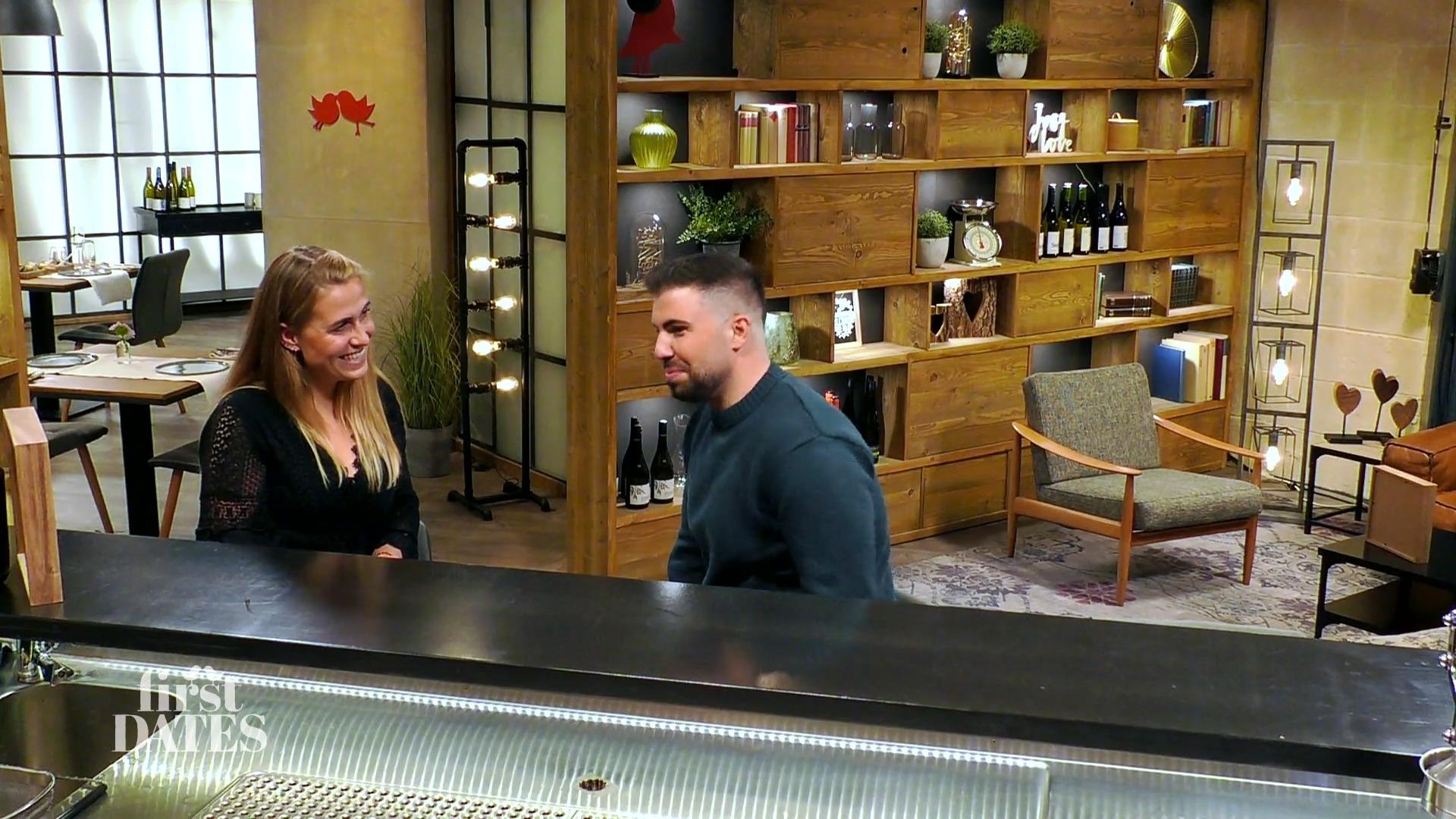 Saskia freut sich auf ihr Date mit Daniel