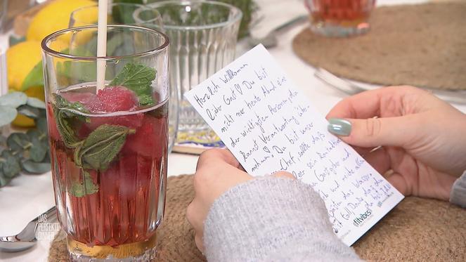Zum Aperitif gibt es bei dem 38-jährigen Jan erst mal für jeden Gast eine Aufgabe