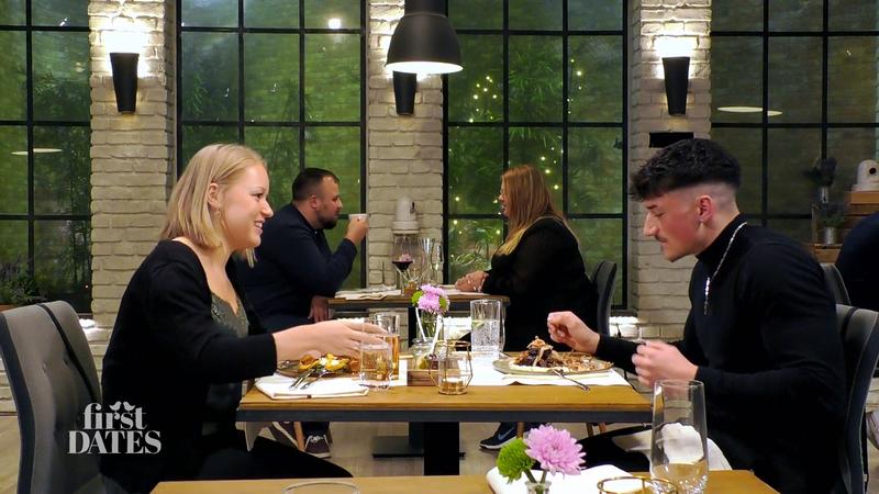 David bleibt bei Elisabeth zurückhaltend