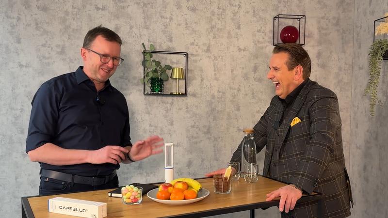 Ralf Dümmel freut sich über den Deal mit Capsello