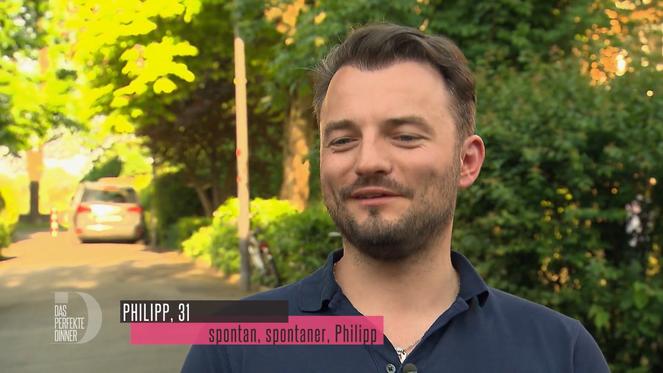 Philipp steigt spontan in die Dinnerrunde ein
