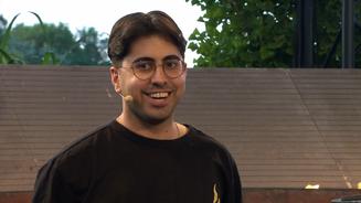 In dieser Kochshow werden auch Haare geschnitten 