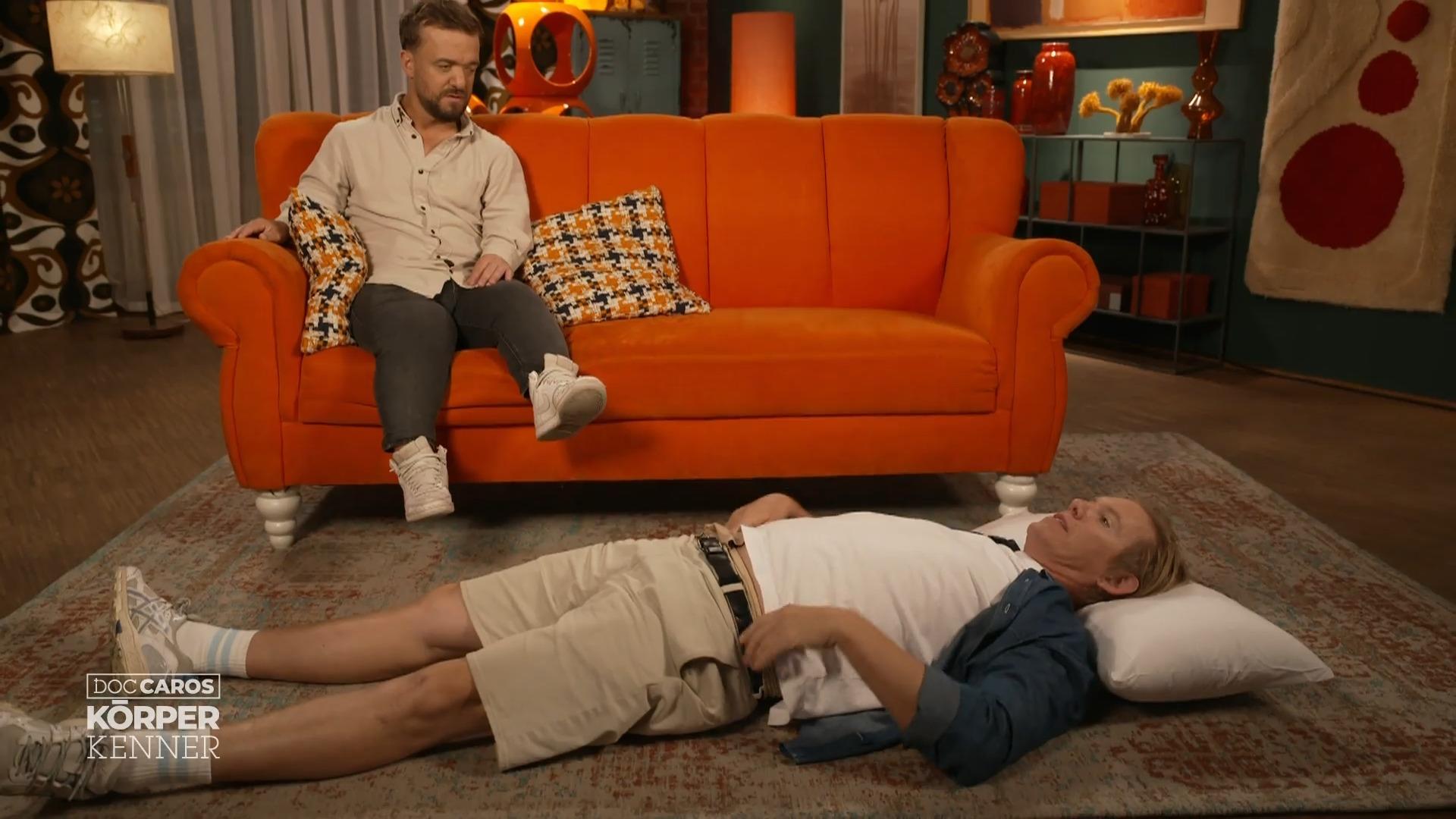 Auf der Seite oder gar nicht – wie schlafen die Stars