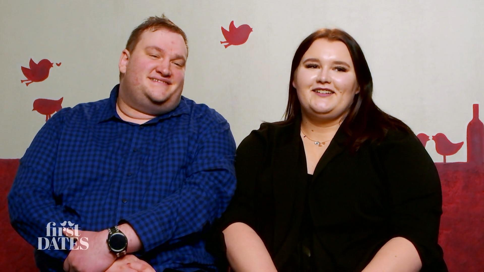 Pascal und Vanessa tauschen Nummern