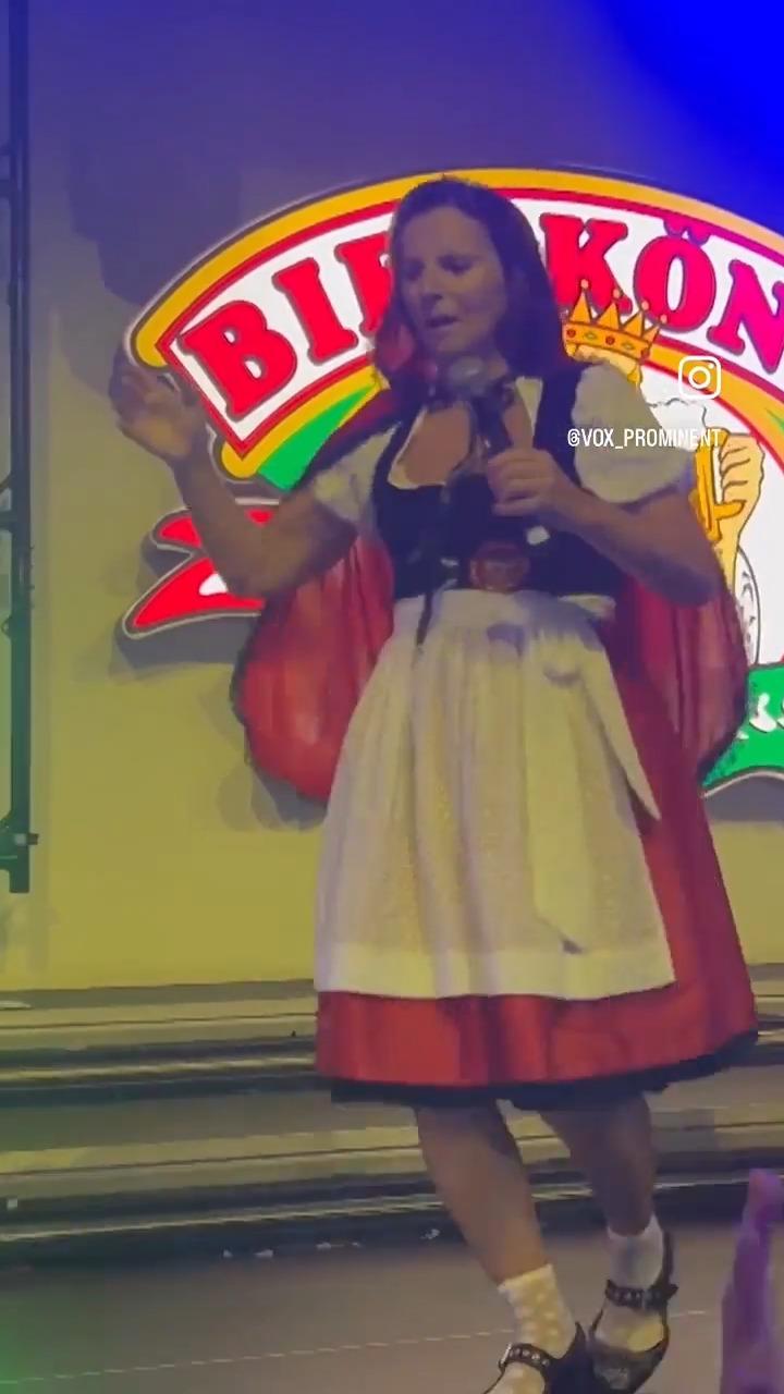 Claudia Obert erobert den Bierkönig!