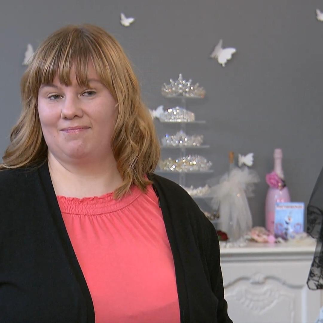Mandy sucht endlich ihr Traumkleid!