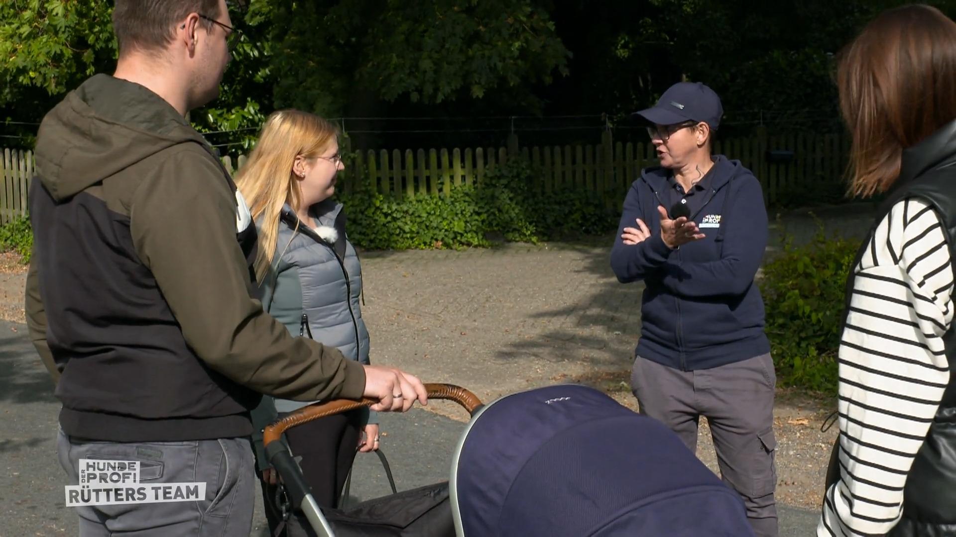Hundetrainerin Melle macht den Test