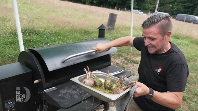 Grillmeister Stephan ist mit seiner Leistung nicht zufrieden