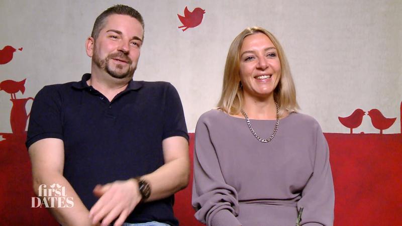 Sascha und Julia verabreden sich zu einem Wiedersehen