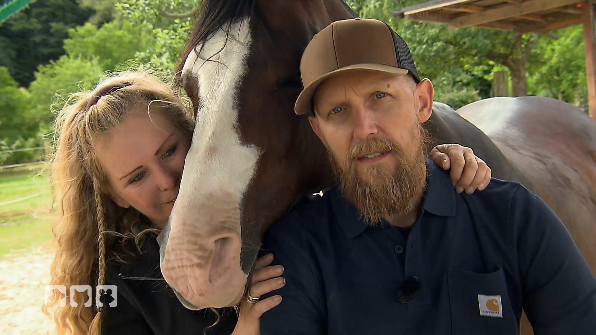 Jenny und Peer zeigen, wie Nähe zu Pferden gelingt