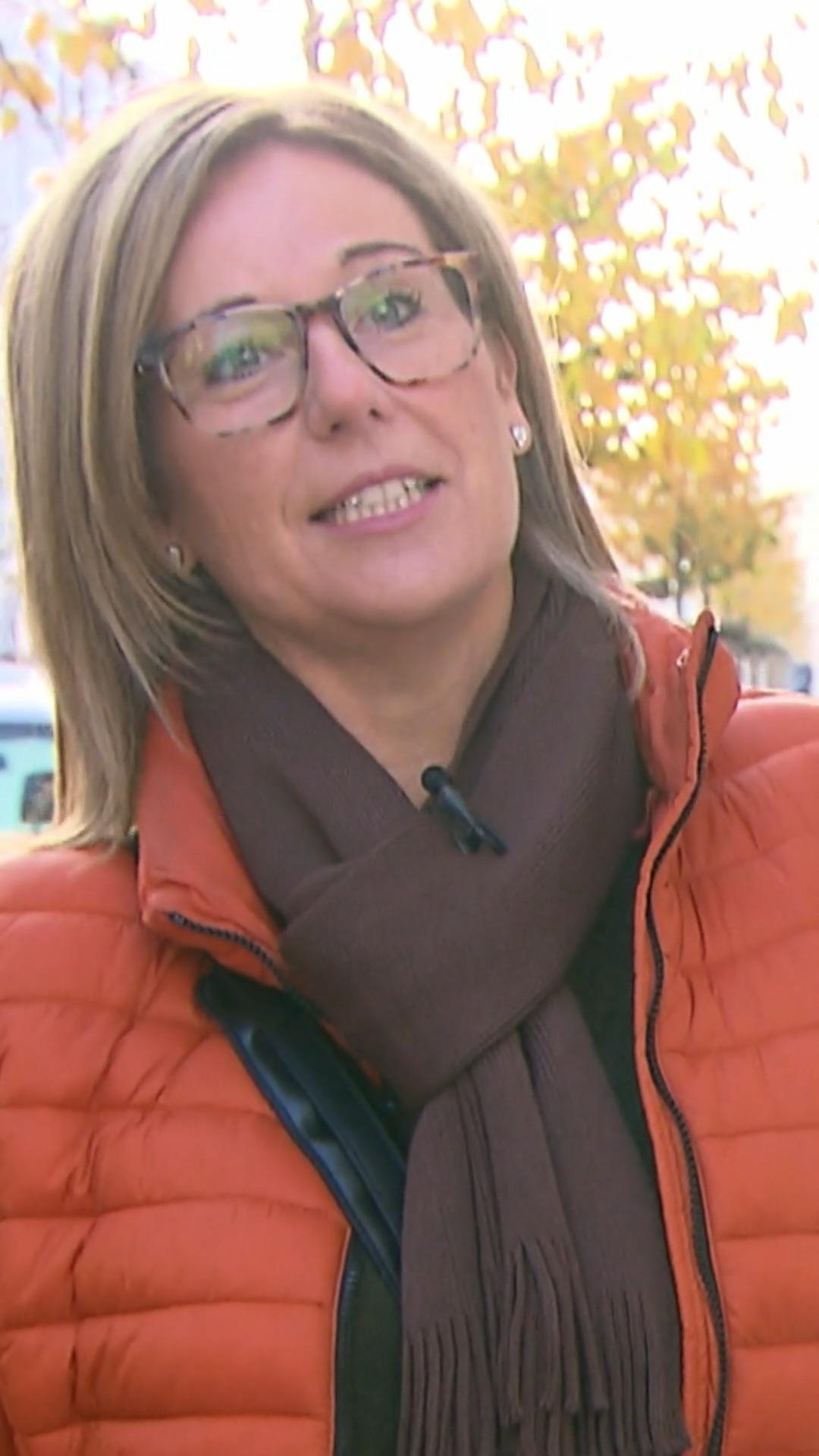 Bettina startet als letzte Kandidatin ins Shopping-Showdown