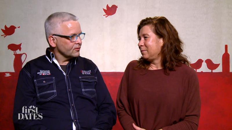 Peggy und Uwe gehen nach dem Date getrennte Wege