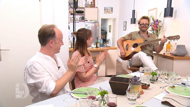 Stephen ist nicht nur Künstler, sondern auch Musiker