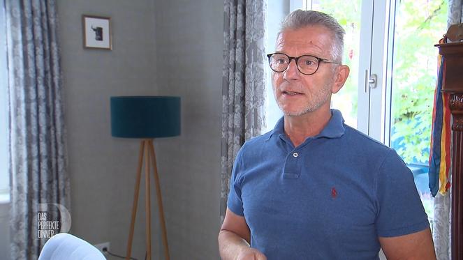 Reiner empfängt die Gäste auf seinem eigenen Weingut